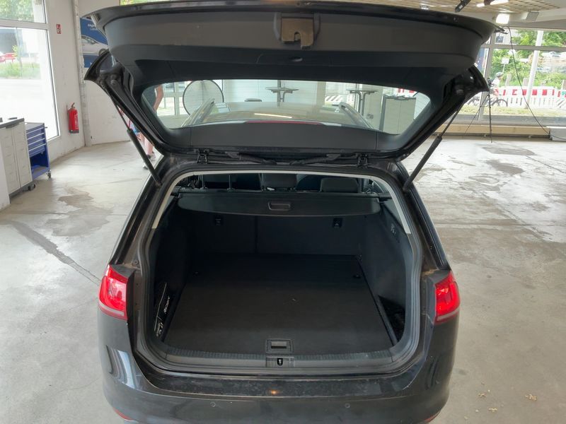 Volkswagen Golf VII 1.6 TDI Trendline BlueMotion Tech 2014 – снимка 15