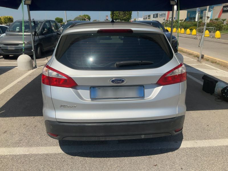 Ford Focus 1.6 TDCi 2013 – снимка 7