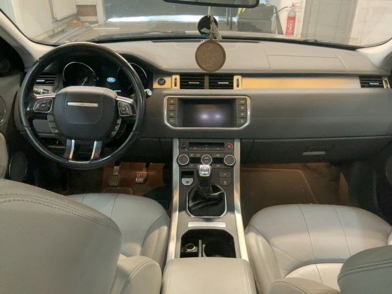 Land Rover Evoque 2.0 Td4 SE 2015 – снимка 17