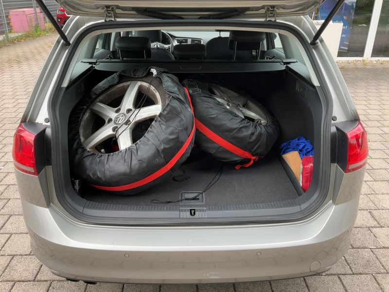 Volkswagen Golf VII 2.0 TDI Comfortline BlueMotion Tech 2014 – снимка 16