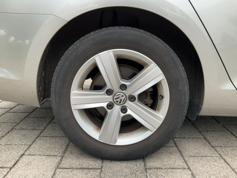 Volkswagen Golf VII 2.0 TDI Comfortline BlueMotion Tech 2014 – снимка 9