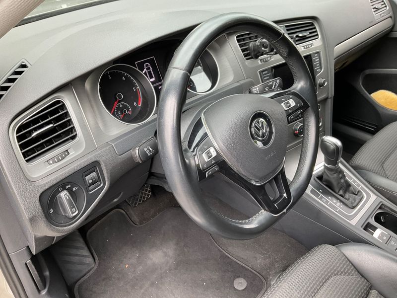Volkswagen Golf VII 2.0 TDI Comfortline BlueMotion Tech 2014 – снимка 33