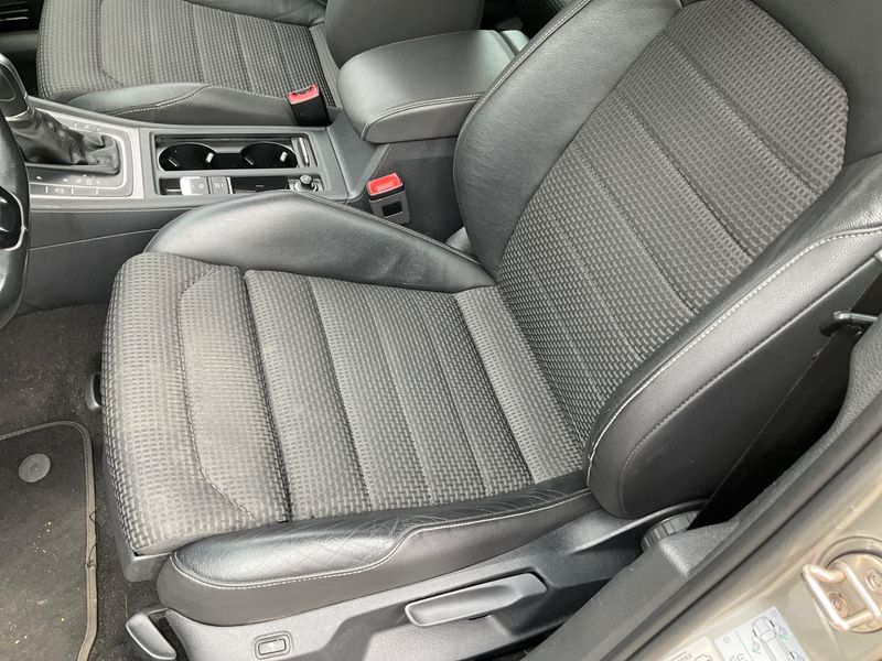 Volkswagen Golf VII 2.0 TDI Comfortline BlueMotion Tech 2014 – снимка 32
