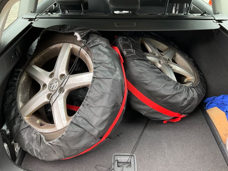 Volkswagen Golf VII 2.0 TDI Comfortline BlueMotion Tech 2014 – снимка 15