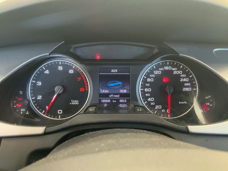 Audi A4 2.0 TFSI S line Sportpaket plus 2011 – снимка 19