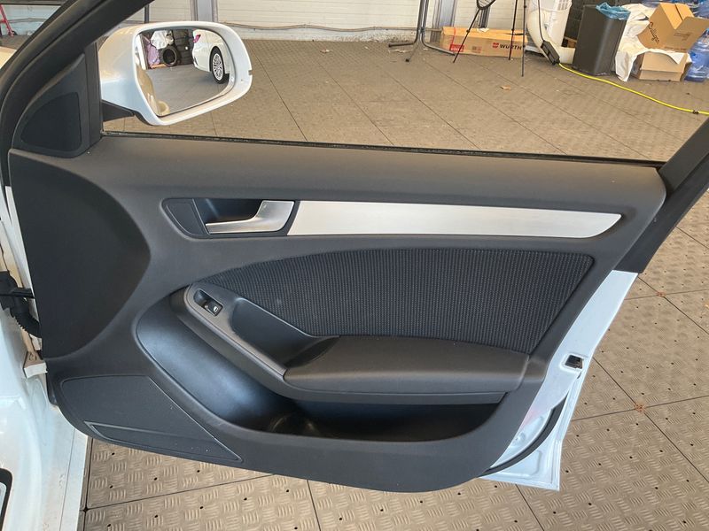 Audi A4 2.0 TFSI S line Sportpaket plus 2011 – снимка 46