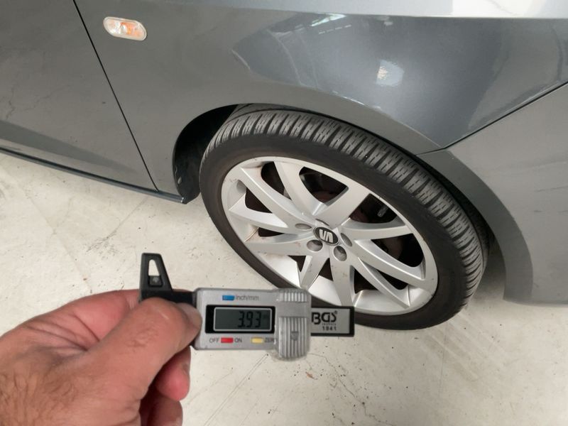 Seat Ibiza 1.0 TSI FR 2017 – снимка 11