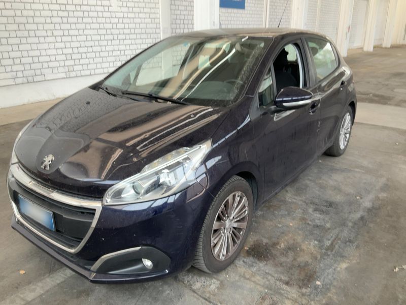 Peugeot 208 1.6 Blue-HDi Active 2016 – снимка 1