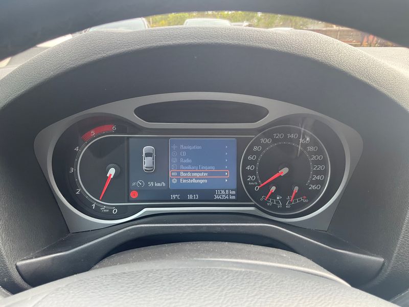 Ford Mondeo 2.2 TDCi Titanium 2010 – снимка 4