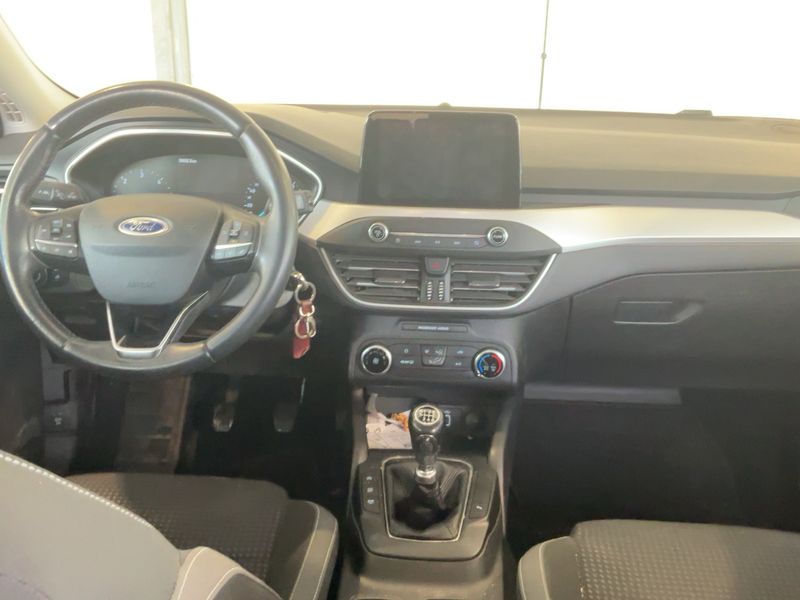 Ford Focus 1.5 TDCi EcoBlue Business 2019 – снимка 17