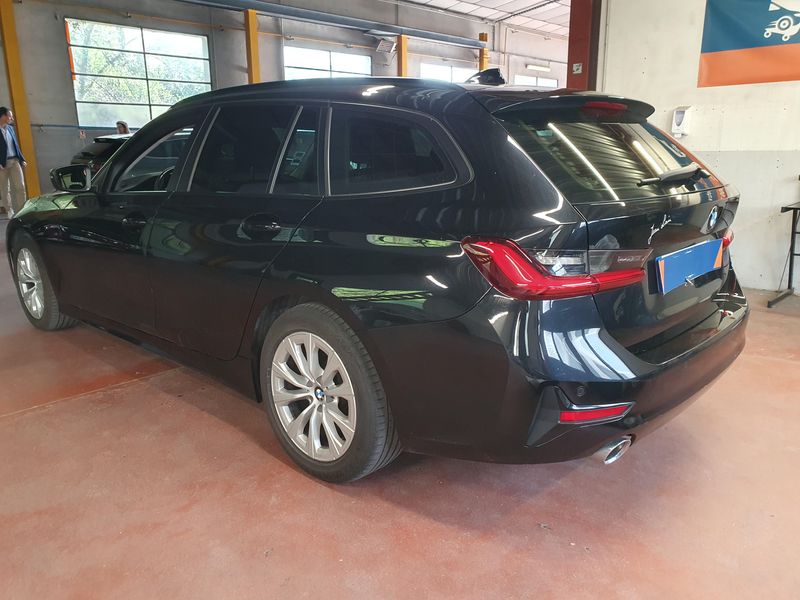 BMW 3er 320d Mild-Hybrid xDrive Advantage 2020 – снимка 6