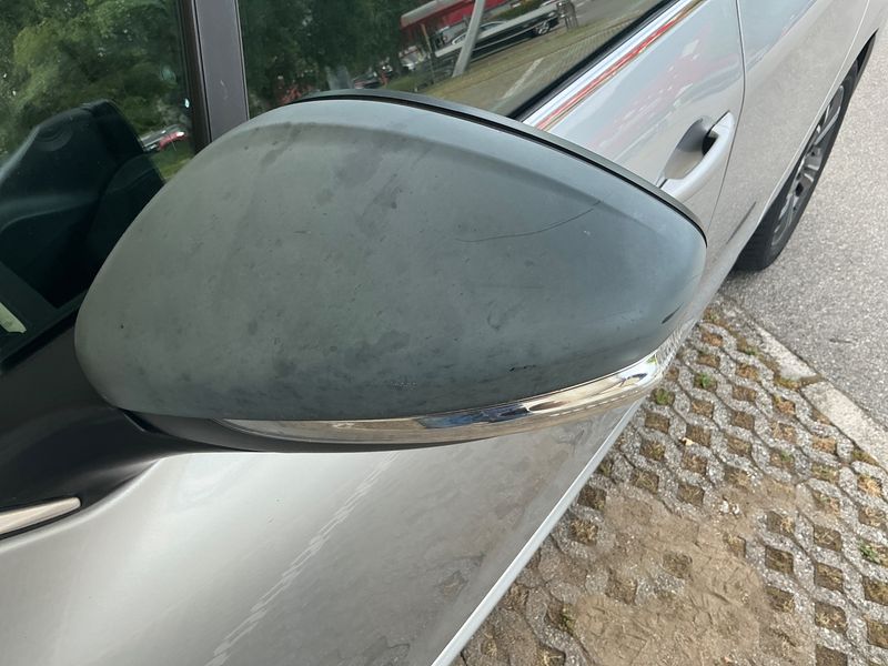 Peugeot 208 1.6 HDi Allure 2014 – снимка 26