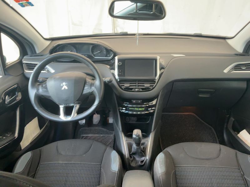 Peugeot 208 1.6 HDi Allure 2014 – снимка 17