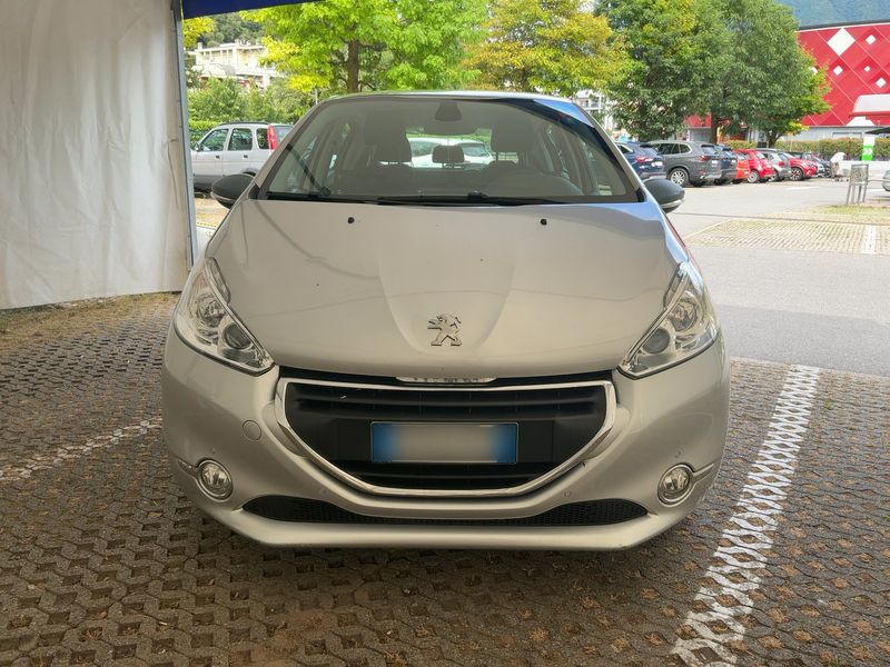 Peugeot 208 1.6 HDi Allure 2014 – снимка 14