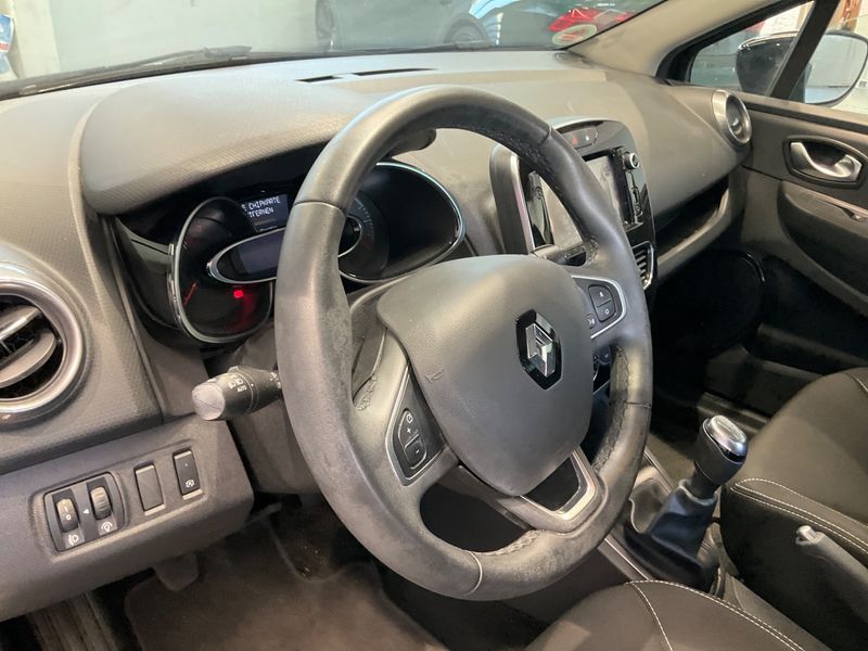 Renault Clio 0.9 Energy Limited 2018 – снимка 27