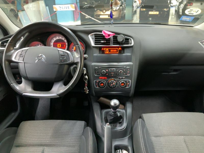 Citroen C4 1.6 e-HDi Collection 2014 – снимка 17