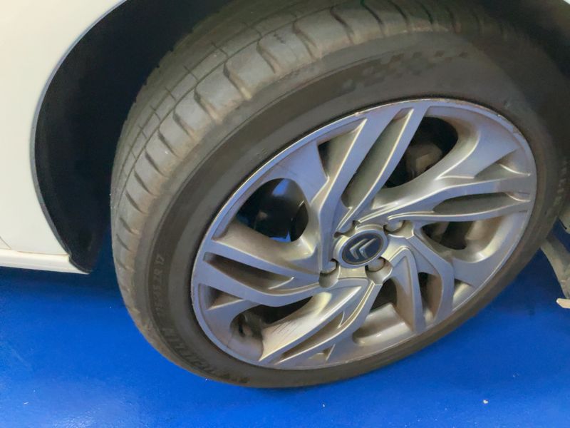 Citroen C4 1.6 e-HDi Collection 2014 – снимка 11
