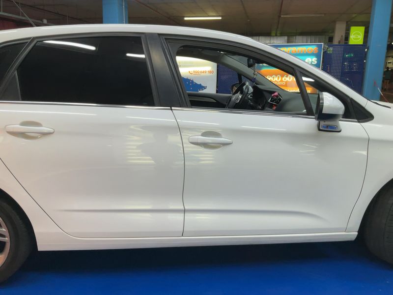 Citroen C4 1.6 e-HDi Collection 2014 – снимка 10