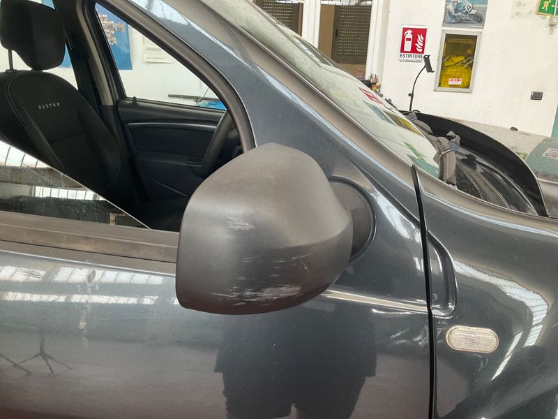 Dacia Duster 1.5 dCi Laureate 4x2 2014 – снимка 21