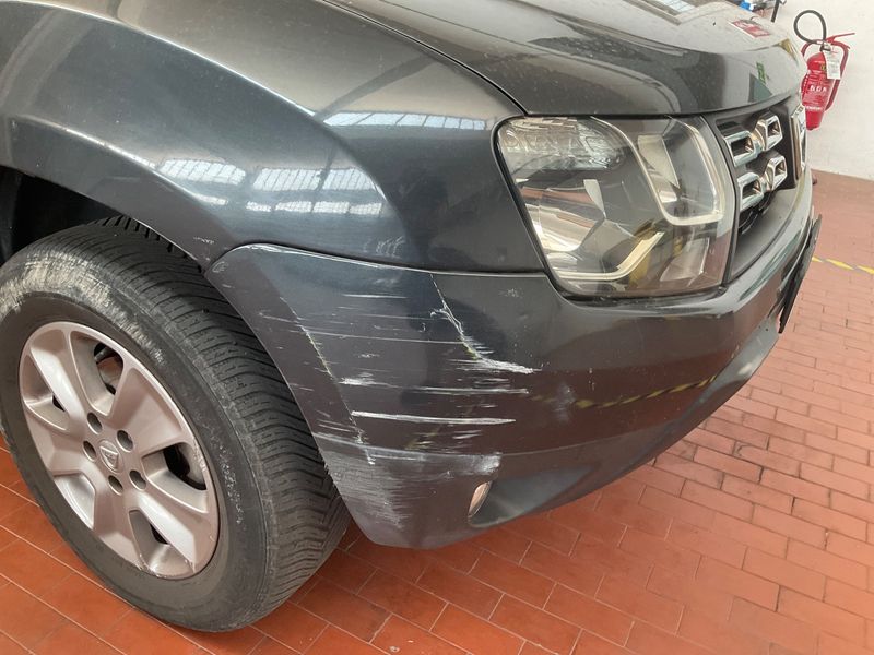 Dacia Duster 1.5 dCi Laureate 4x2 2014 – снимка 33