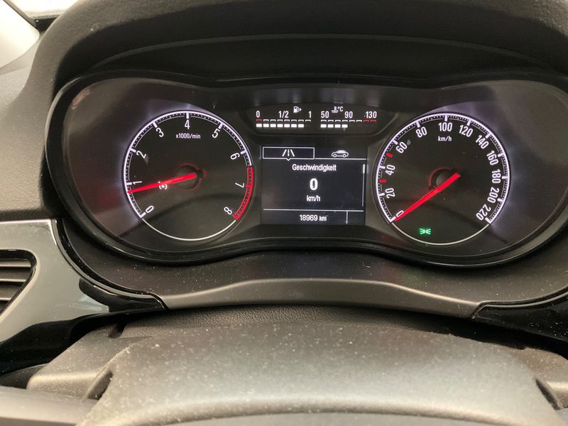 Opel Corsa 1.4 Color Edition ecoFlex 2019 – снимка 18