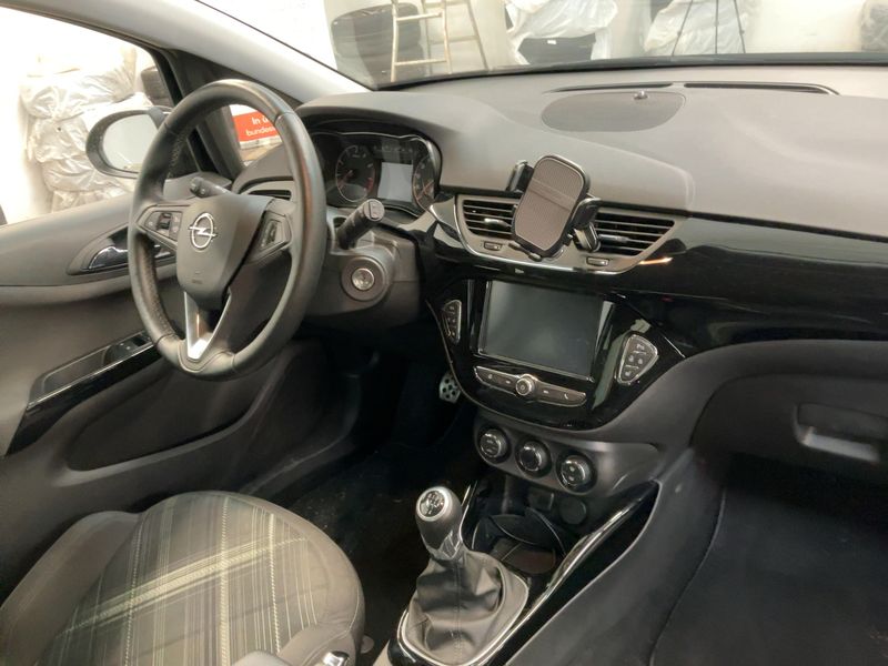 Opel Corsa 1.4 Color Edition ecoFlex 2019 – снимка 17