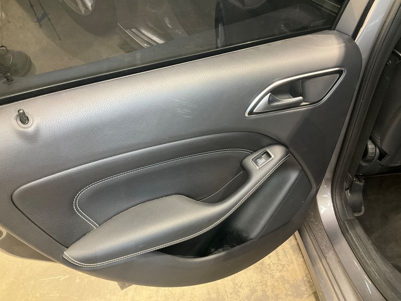 Mercedes-Benz B-Klasse B 220 CDI Urban 2016 – снимка 34