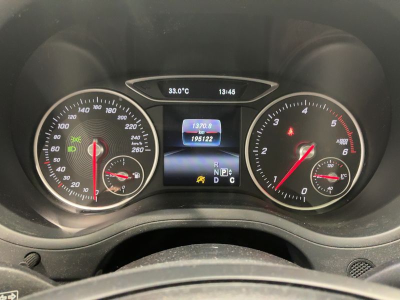 Mercedes-Benz B-Klasse B 220 CDI Urban 2016 – снимка 19