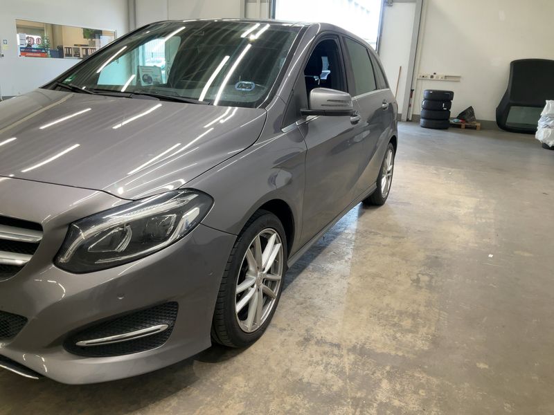Mercedes-Benz B-Klasse B 220 CDI Urban 2016 – снимка 2