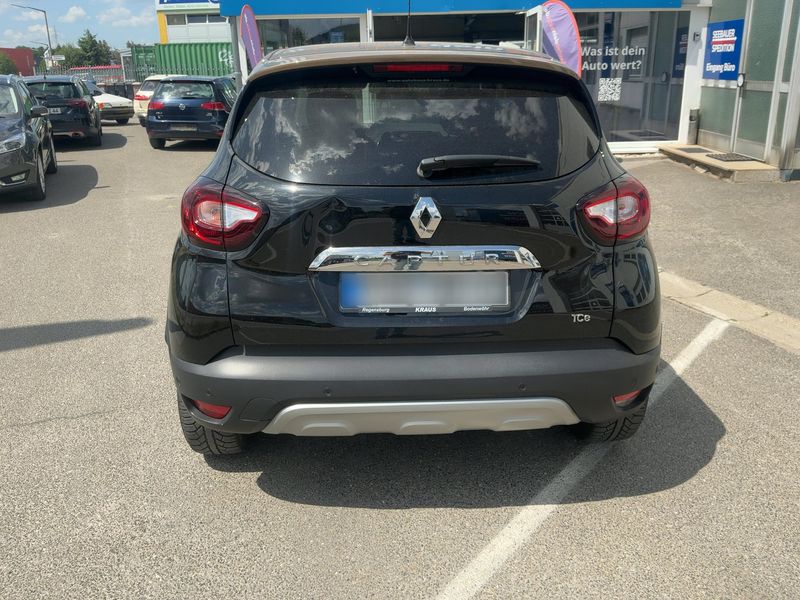 Renault Captur 1.2 TCe Energy Crossborder 2017 – снимка 7