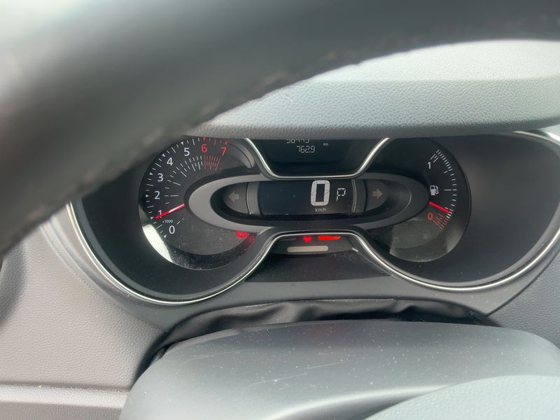 Renault Captur 1.2 TCe Energy Crossborder 2017 – снимка 19