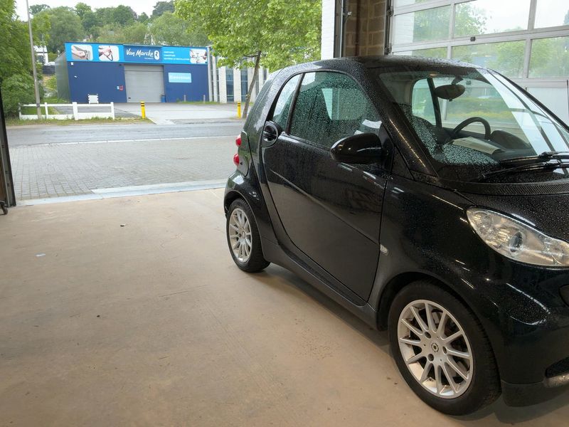 Smart fortwo 1.0 Micro Hybrid Drive pure 2011 – снимка 12