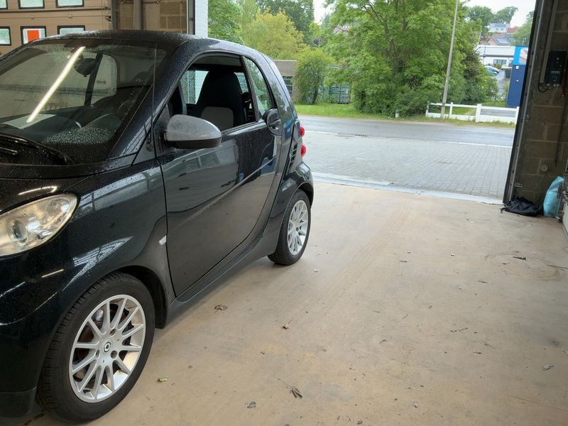 Smart fortwo 1.0 Micro Hybrid Drive pure 2011 – снимка 2