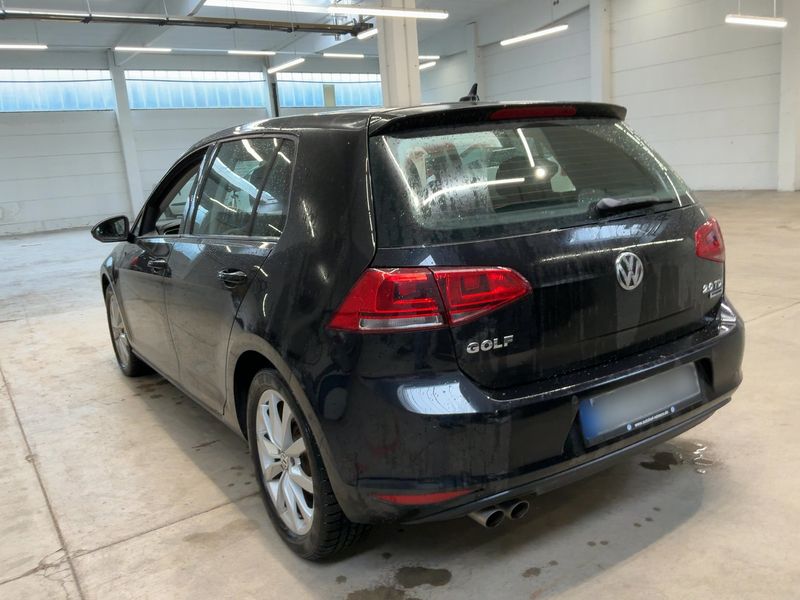 Volkswagen Golf VII 2.0 TDI Highline BlueMotion Tech 2014 – снимка 6