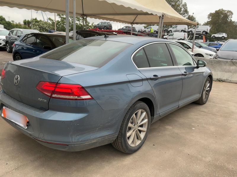 Volkswagen Passat 2.0 TDI Advance BlueMotion Tech 2017 – снимка 8