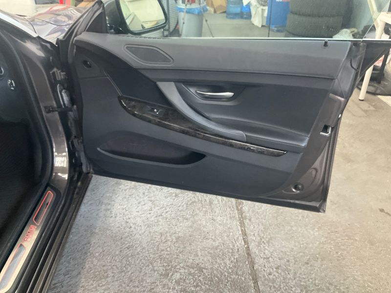 BMW 6er 640i Gran Coupé 2012 – снимка 30