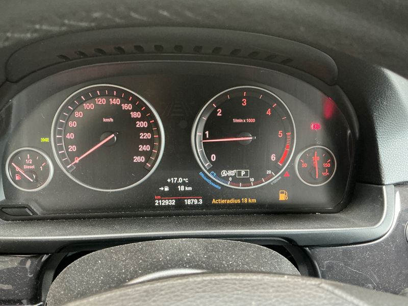 BMW 5er 520d 2015 – снимка 18