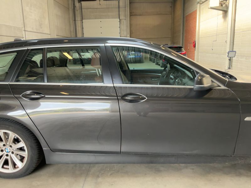 BMW 5er 520d 2015 – снимка 10