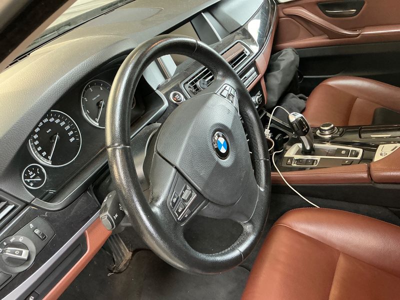 BMW 5er 520d 2015 – снимка 22