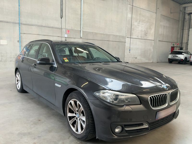 BMW 5er 520d 2015 – снимка 12