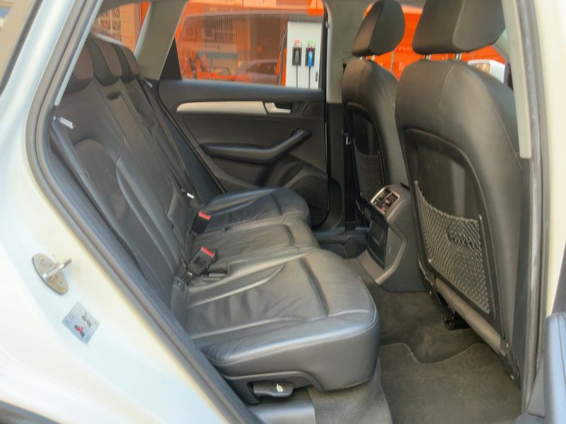 Audi Q5 2.0 TDI quattro Advance 2013 – снимка 19