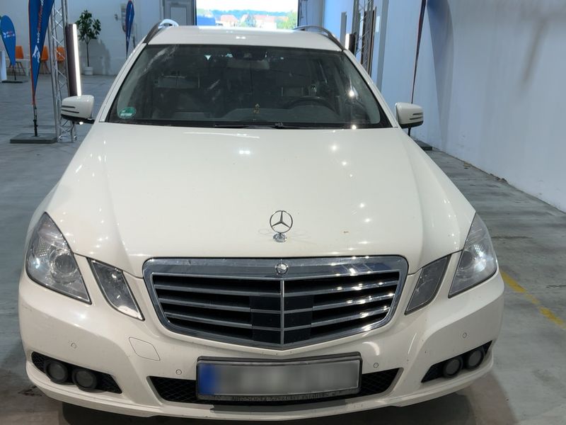 Mercedes-Benz E-Klasse E 350 CDI T BlueEfficiency 2009 – снимка 14