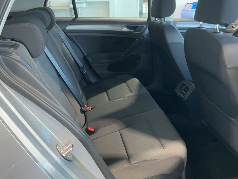 Volkswagen Golf VII 1.4 TSI Comfortline BlueMotion Tech 2014 – снимка 19