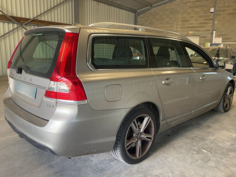 Volvo V70 2.0 D3 Summum 2016 – снимка 8