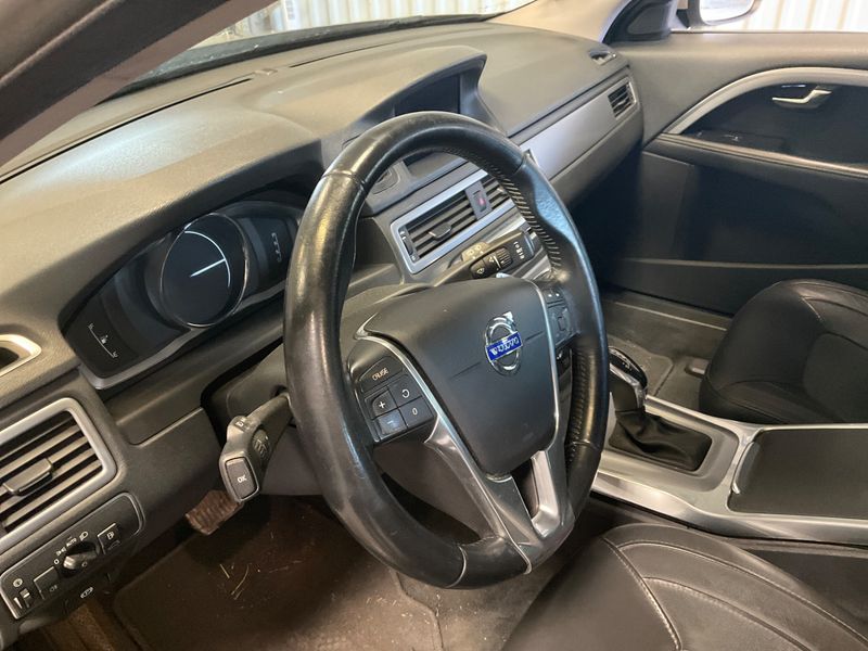 Volvo V70 2.0 D3 Summum 2016 – снимка 24