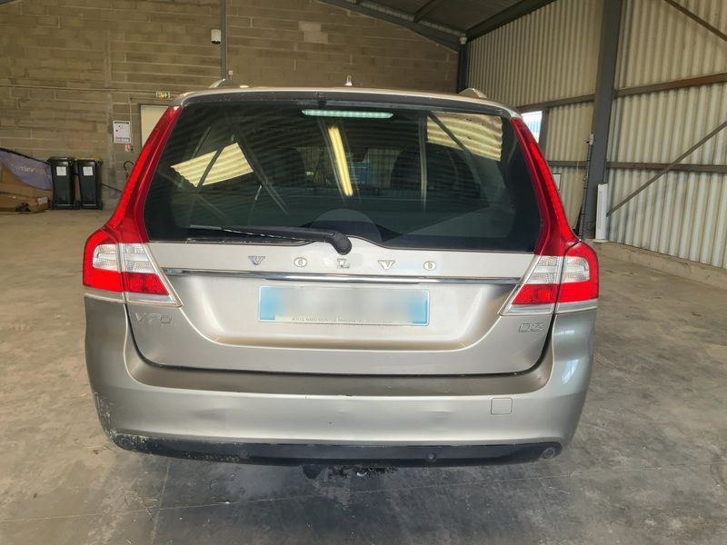 Volvo V70 2.0 D3 Summum 2016 – снимка 7