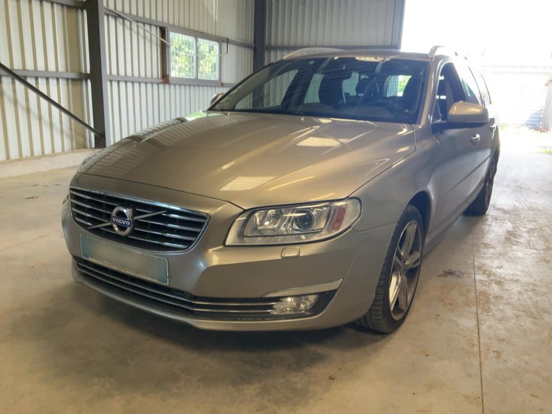 Volvo V70 2.0 D3 Summum 2016 – снимка 1