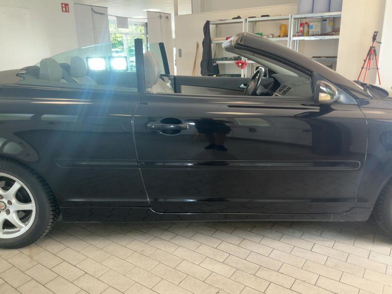 Volvo C70 2.4 D5 Summum 2008 – снимка 10