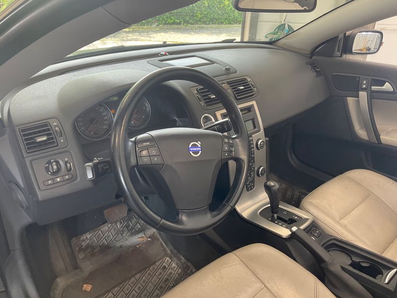 Volvo C70 2.4 D5 Summum 2008 – снимка 30