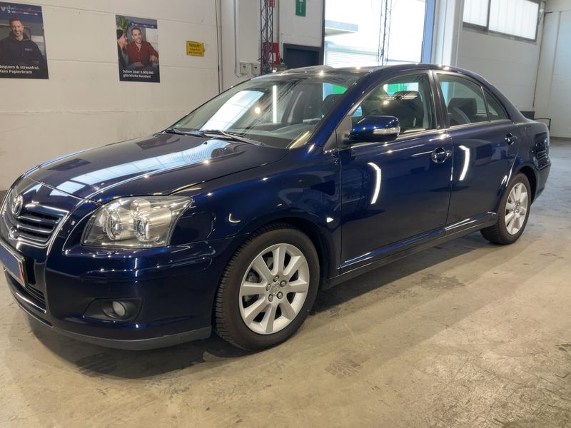 Toyota Avensis 1.8 Executive 2006 – снимка 2